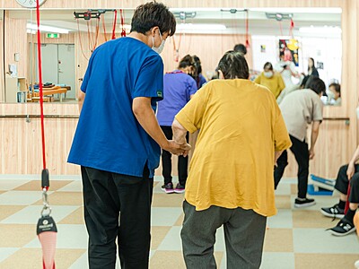 サニタ一日デイサービス港北高田店 の 介護士（正社員）