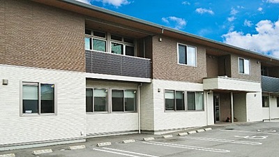 《ボーナス以外の特別報酬、約17万円の支給実績！》松山福音寺ケアセンターそよ風 の 介護スタッフ（フルタイム）