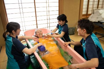 仙台事業所 の 訪問入浴看護スタッフ（日勤パート）