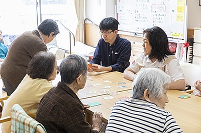 グループホームふぁみりあ 介護職員（パート）