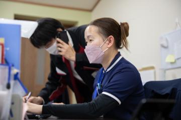 コンパス訪問看護花園ステーション の 正看護師（正社員）