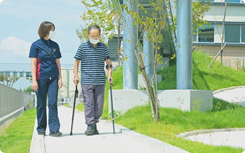 にしお老人保健施設 彩り の 介護職員（日勤パート）