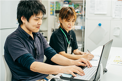 シニアスタイル西宮北口ヘルパーステーションの介護スタッフ / 正社員