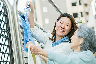 小規模多機能ホーム芝西 の 介護スタッフ（正社員）