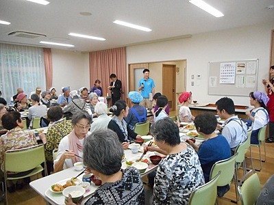 特別養護老人ホーム愛生苑 の 介護福祉士（日勤パート）