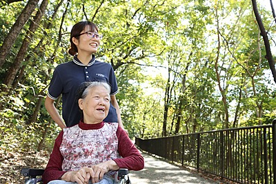 ​特別養護老人ホーム千寿乃里 の ケアマネージャー（日勤パート）